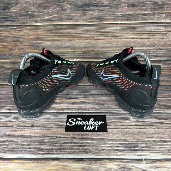 Nike Air Vapormax 2021 Flyknit Multicolor Black Women's Athletic Shoes - Picture 5 of 8